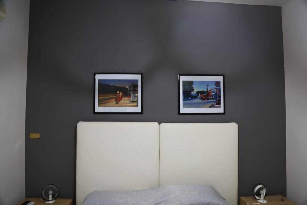 Home Mazzei Piazza Bilotti كوزنسا الغرفة الصورة